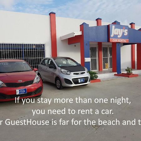 Varadero Marina Airport Guests Rooms Oranjestad Exterior foto